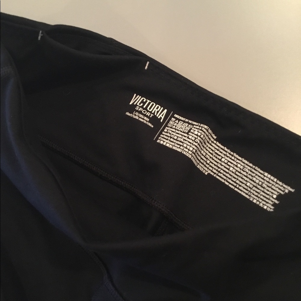NWOT VS Sport Limited Edition Leggings😍 - Picture 6 of 6